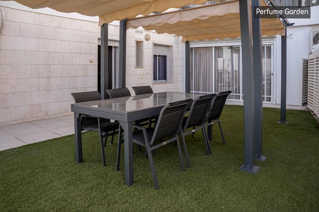 Yalarent Mountainside Luxury - Families Only